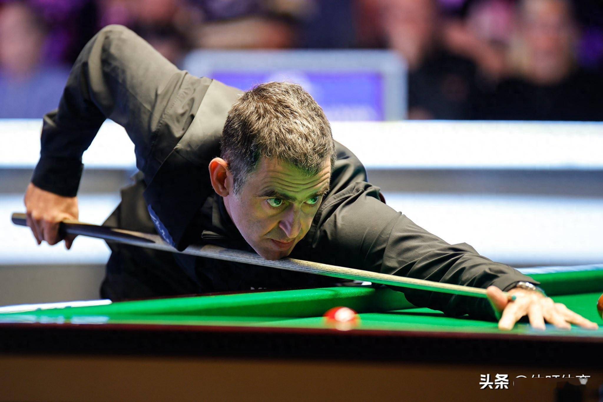 在接受采访 在接受采访