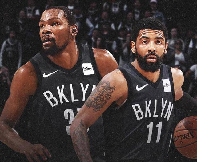 的双重角色 的双重角色