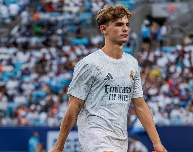 AC米兰逐 AC米兰逐