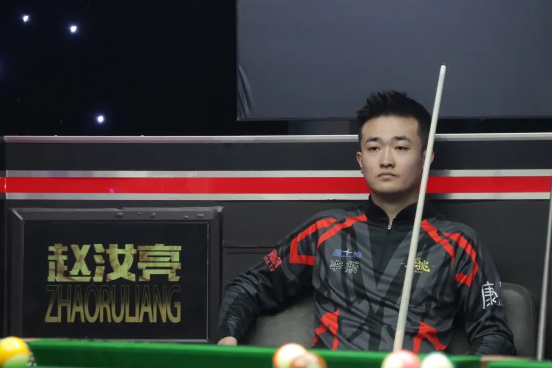 在灯光照明 在灯光照明